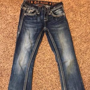 Rock Revival size 25x34 style: Betty